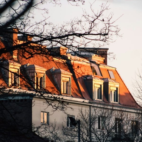 arjun-raj-iZsvcnWr1MM-unsplash